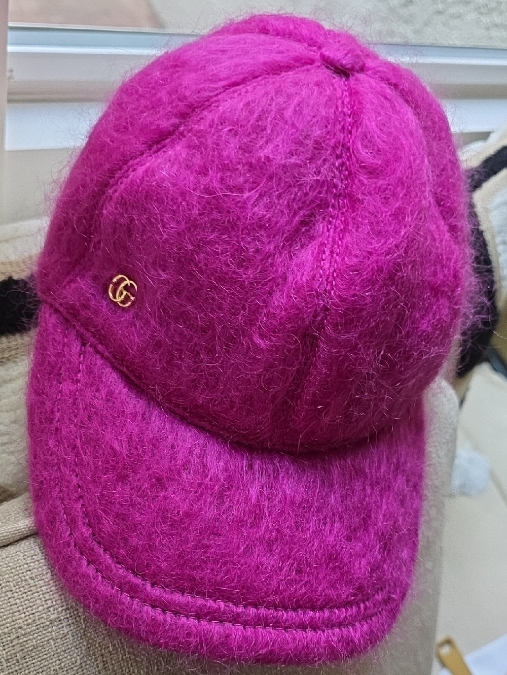 Gucci Fuchsia Mohair Baseball Cap with Gold GG Accent - Picture 11 of 12